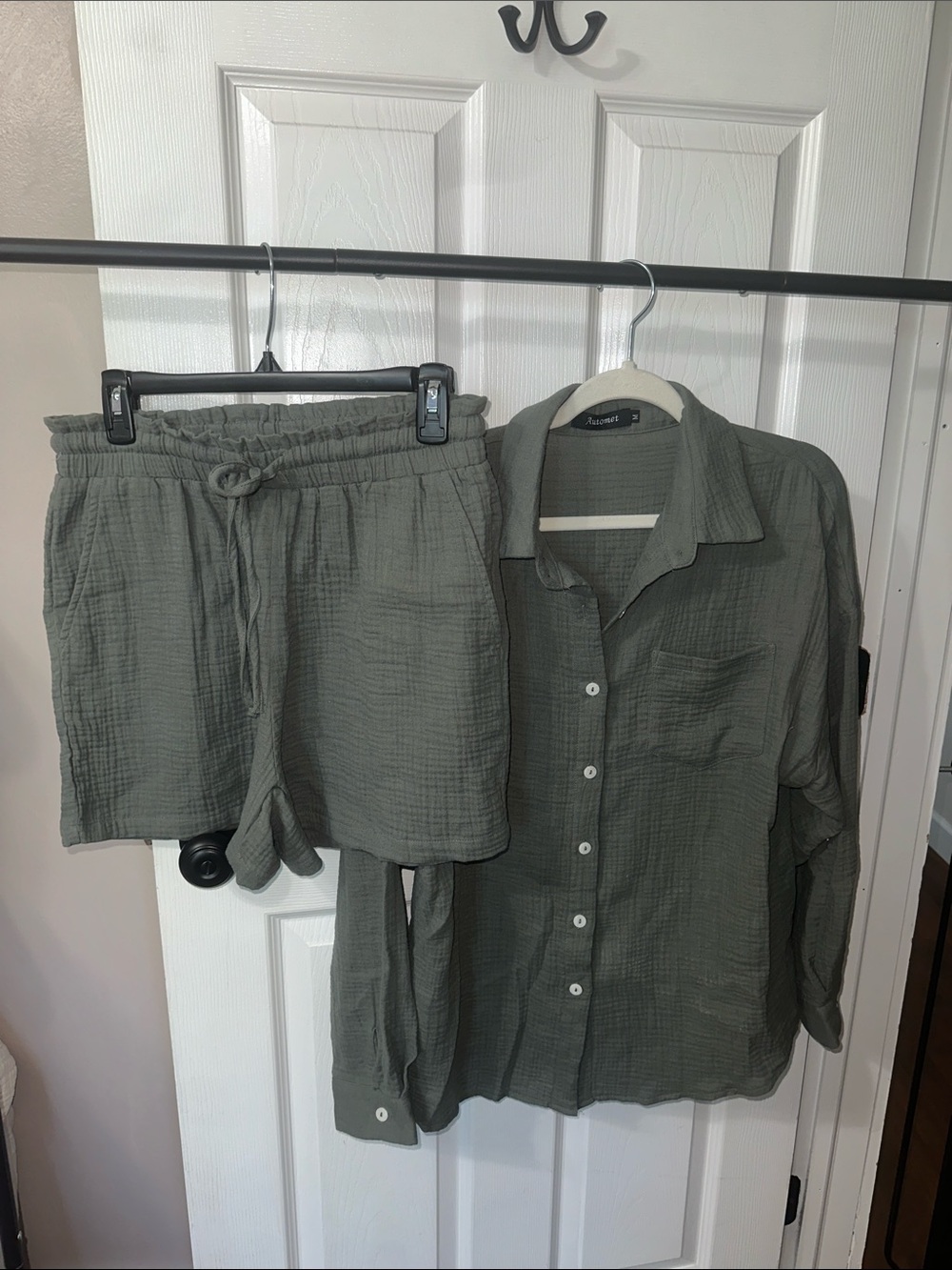 Auden Green Button-Down Cotton Gauze Shirt